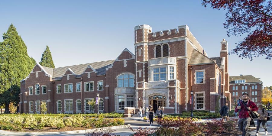 University of Portland (UP)